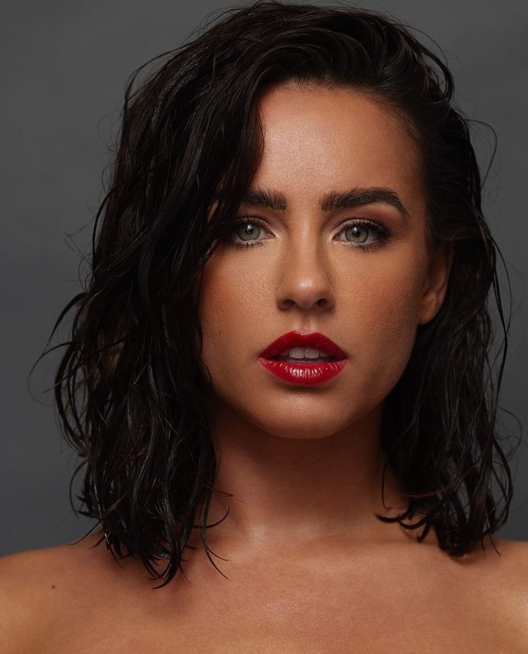 Georgia May Foote Wank Bank...doesn’t she just have the perfect cum face gorgeous:) #i9pi1XJ3