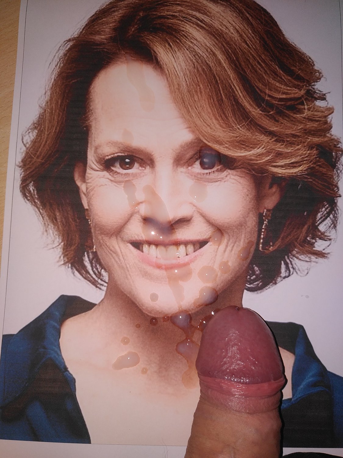 Sigourney Weaver cum tribute - Porn Videos & Photos - EroMe