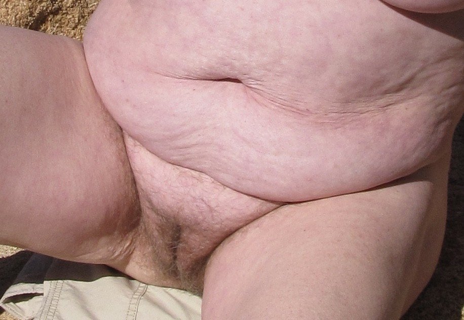 Mary, a old fat horny granny I know well #R9iK3Rt6