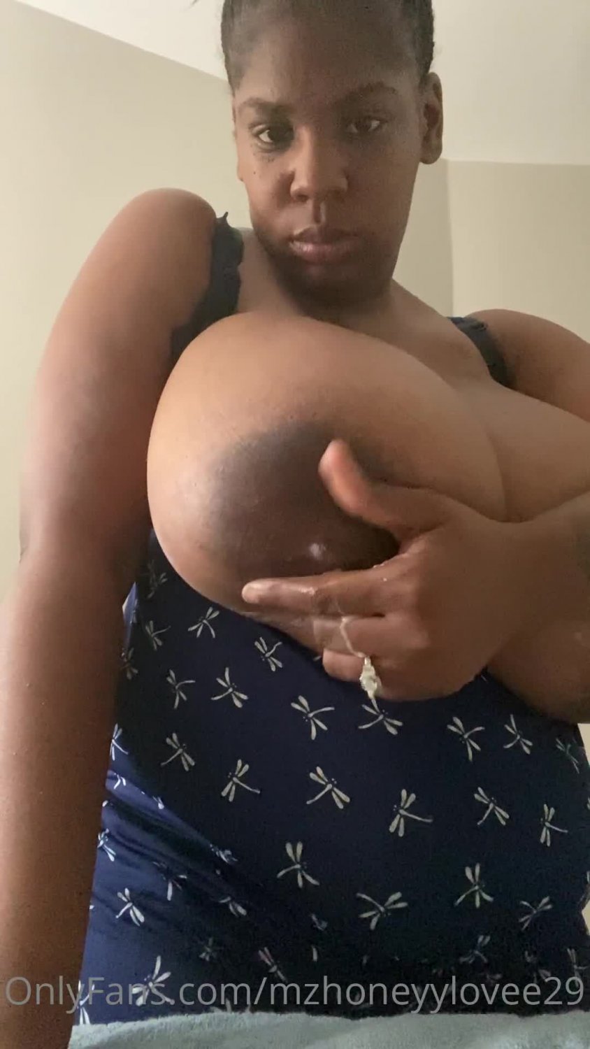 Dairy Qween Quana - Porn Videos & Photos - EroMe