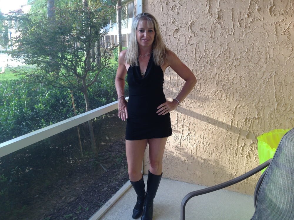 Heidi Florida Church Lady! #a8ZLk0lw