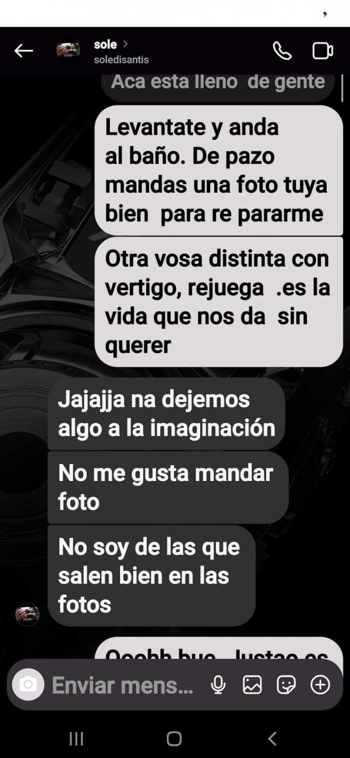 Historia real de doctora petera rosarina yendo a bs as a regalar el culo y ser infiel a un soldado. #3OLEKjyB