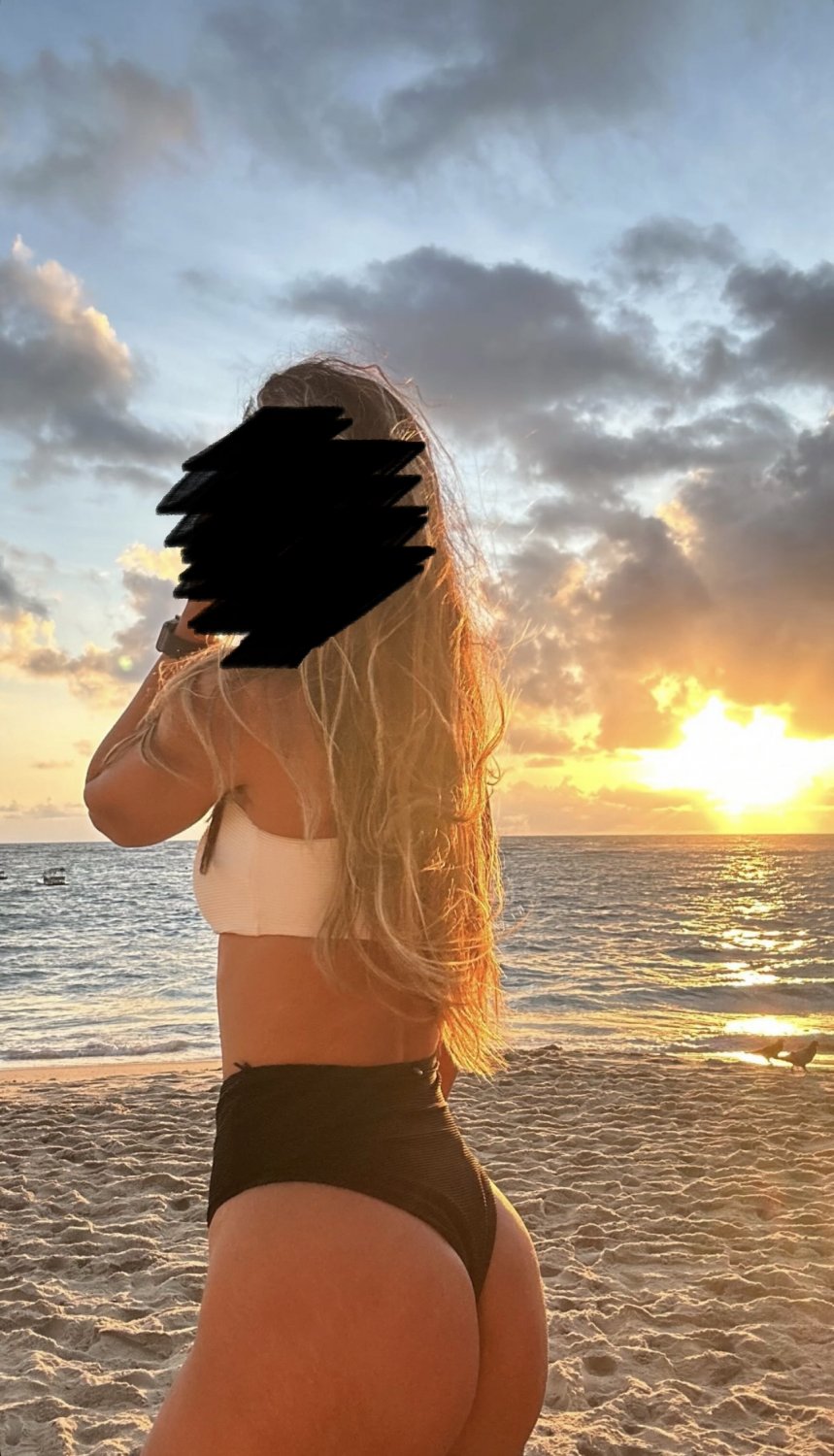 Coroa gostosa #rA9O2beT