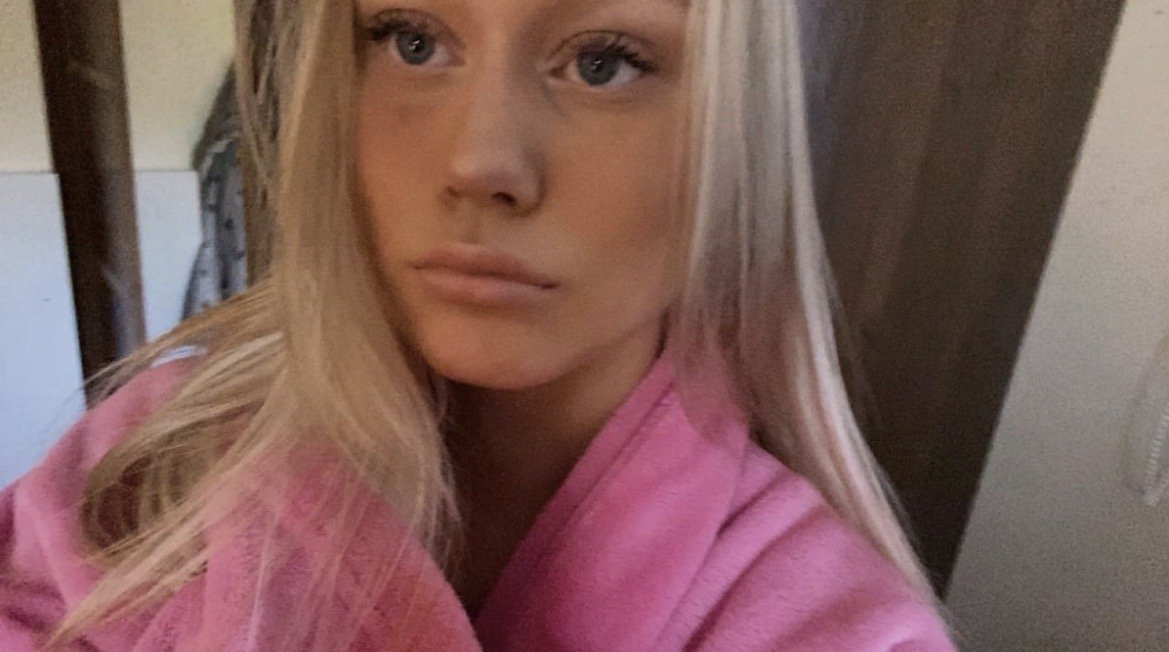 Blonde finnish slut Aili, 19 is ready for rough gangbang free use #4ruiRR6d