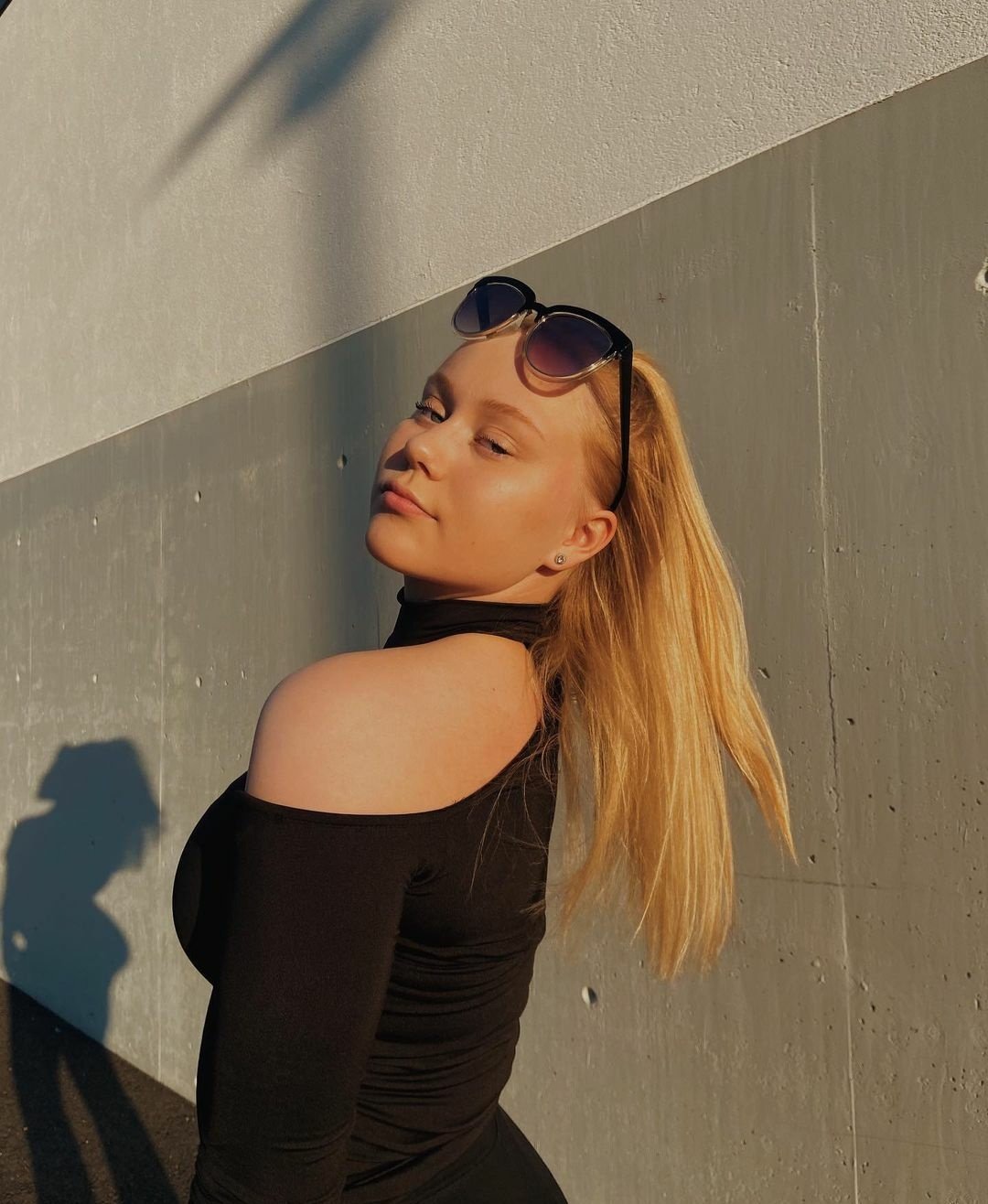 Blonde finnish slut Aili, 19 is ready for rough gangbang free use #W9Sl5RGQ