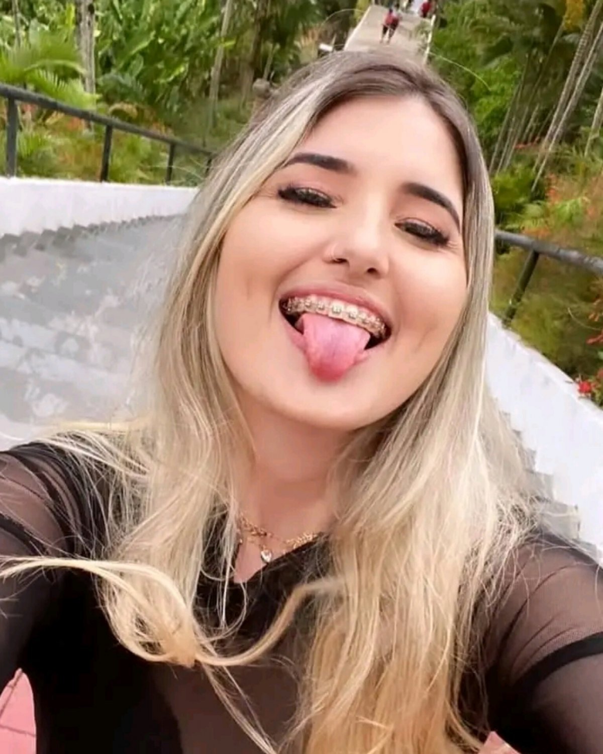 loirinha muito gostosa e linda #5DzfdRYx