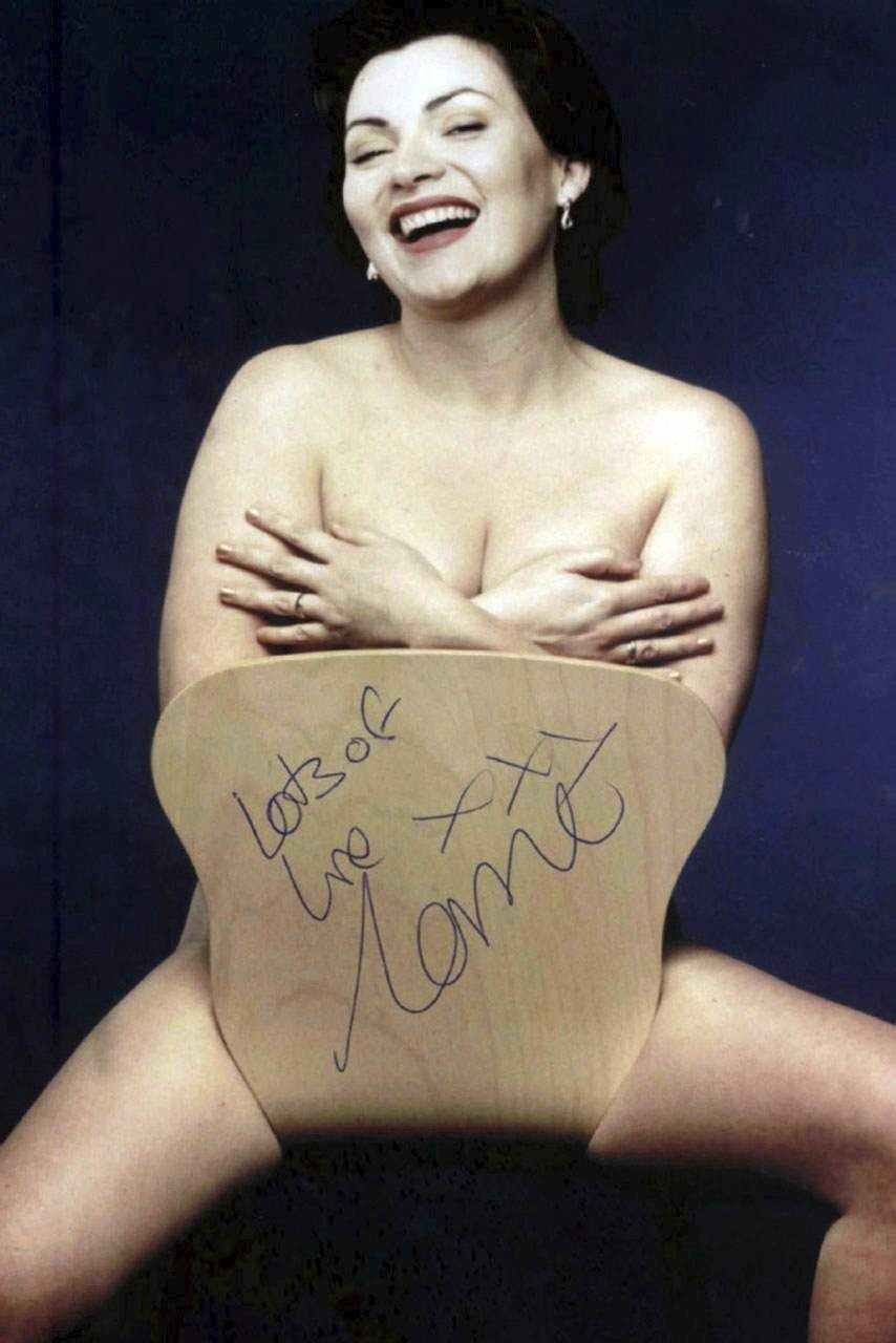 Lorraine Kelly #vYti8wqw